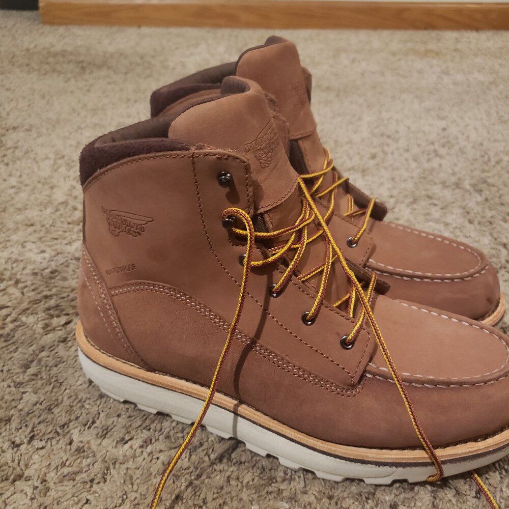 Redwing Traction Tred Lite boots